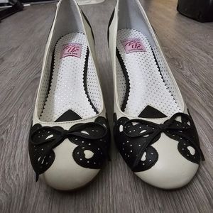 Vintage inspired shoes